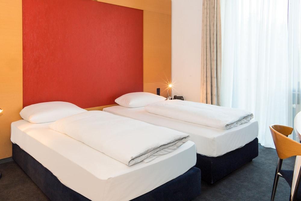 Hotel Four Ratingen Dusseldorf Airport Exteriér fotografie